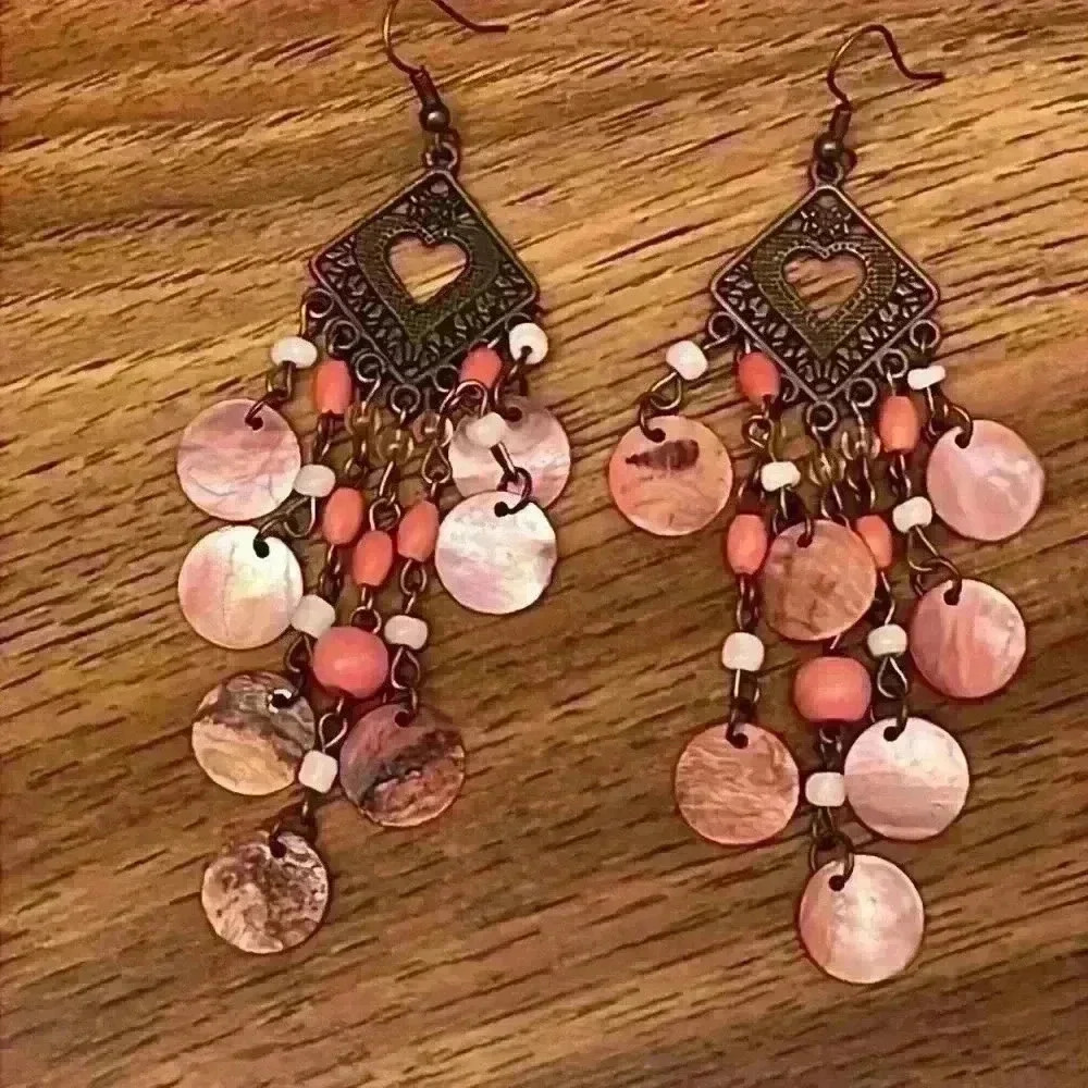Beautiful vintage chandelier style earrings
